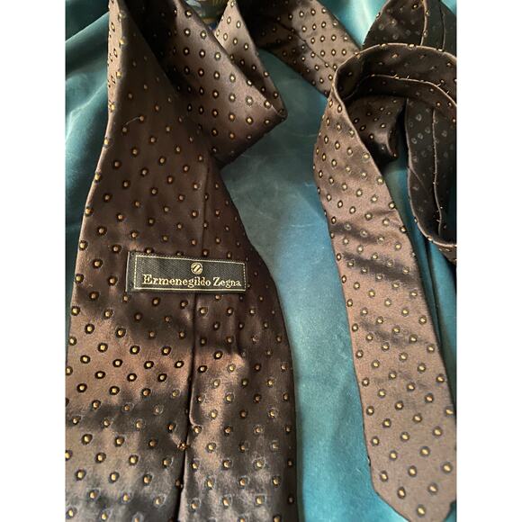 Ermenegildo Zegna silk necktie in chocolate brown - Picture 5 of 5